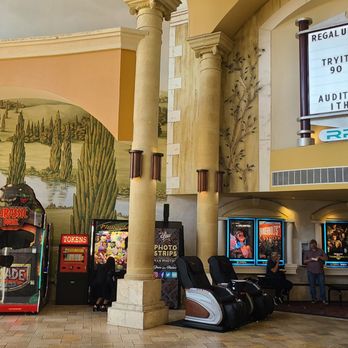 Regal Live Oak - Cinema Near Me - Live Oak, Texas