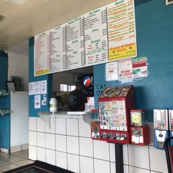 Los Jilbertos Restaurant