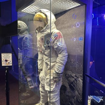 Clark Planetarium - Planetarium Near Me - Salt Lake City, Utah