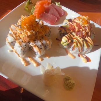 Saikyo Kitchen - Spicy tuna volcano, volcano, tuna and salmon sashimi. - Vietnamese Near Me - Odessa, Florida