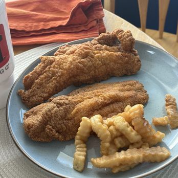 Chillax - St.Peters - Catfish w/fries - Beer Bar Near Me - St. Peters, Missouri Chillax - St.Peters - Catfish w/fries - Beer Bar Near Me - St. Peters, Missouri