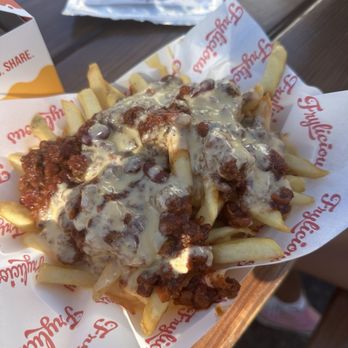 Frylicious - chili cheese fries - Food Trucks Near Me