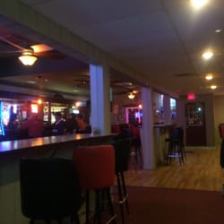 Woody'z Pub & Grill - Main Bar