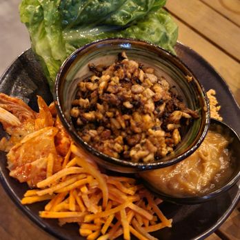 Jade Restaurant - Lettuce Wraps  3.5 - Sushi Bars Near Me - Long Beach, California