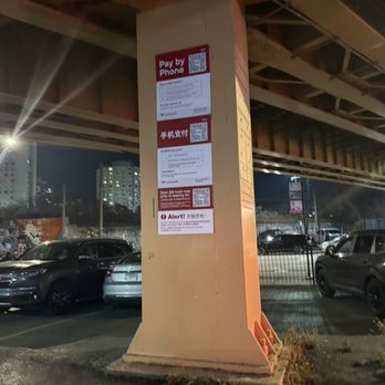 Chicago Chinatown - Parking instructions - Landmarks & Historical Buildings Near Me - Chicago, Illinois