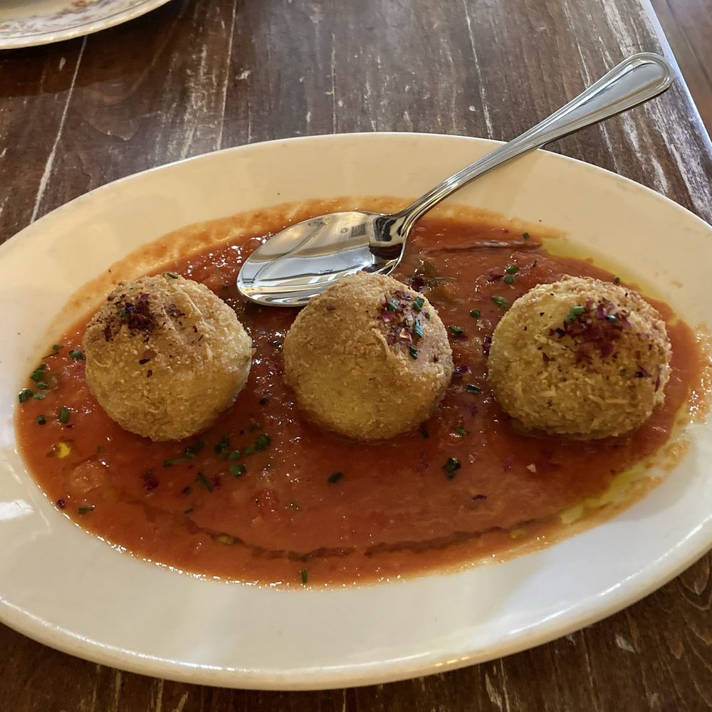 Sonoma Wine Shop & La Bodega Kitchen - Plant-based Saffron & Rose Petal Arancini - Vegetarian Near Me - Sebastopol, California Sonoma Wine Shop & La Bodega Kitchen - Plant-based Saffron & Rose Petal Arancini - Vegetarian Near Me - Sebastopol, California