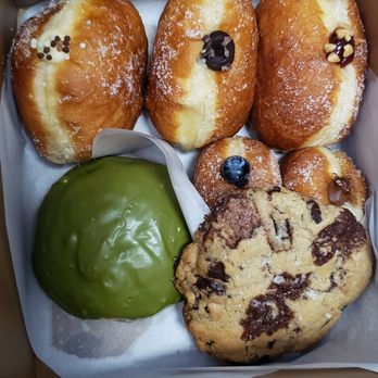 Mello - Donuts Near Me - Vancouver, British Columbia