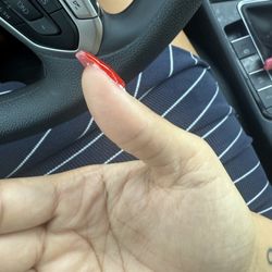 L A Nails