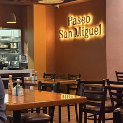 Paseo San Miguel - Inside