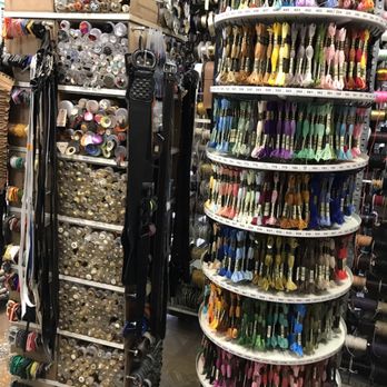 IDM - Knitting Supplies Near Me - Paris, 75