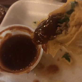 Guerito’s Red Tacos - The red sauce is mild - Food Trucks Near Me - San Antonio, Texas