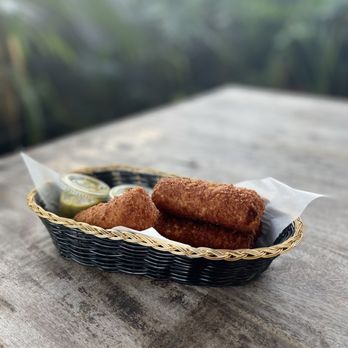 Sanguich - Croquetas - Cuban Near Me - Miami, Florida Sanguich - Croquetas - Cuban Near Me - Miami, Florida