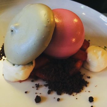 D'vijff Vlieghen - Dessert special with licorice merengue and cheesecake ball fulled with lemon curd - Modern European Near Me - Amsterdam, New Hampshire