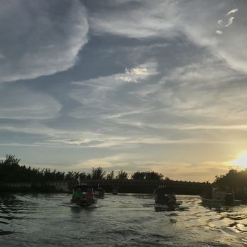 Riding The Waves - Sunset on the waterways. - Boating Near Me - Englewood, Florida Riding The Waves - Sunset on the waterways. - Boating Near Me - Englewood, Florida