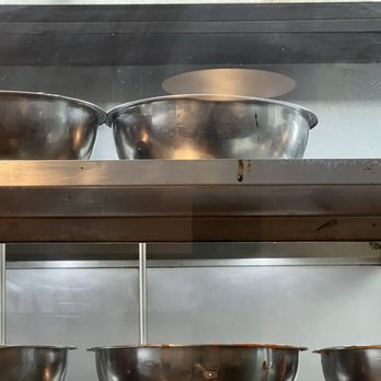 Wingstop - Bowls in kitchen - Chicken Wings Near Me - New Braunfels, Texas