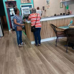 Priya's Roti Shop - Place your order at the counter