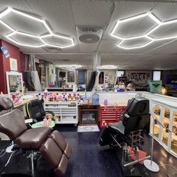South Vineland's Firehouse Tattoo - More tattoo stations