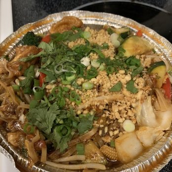 Little Elephant Thai Bistro - Vegetarian Pad Thai had lots of vegetables but not much tofu. Lots of great flavour! - Thai Near Me - Ottawa, Ontario