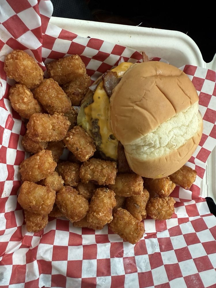 Rainier Deli & Mart