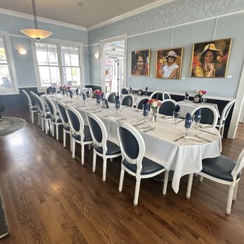 Lara’s Fine Dining - Italian Near Me - Richmond, California