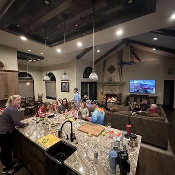 Destination Big Bear - Kitchen, Dining, Family Area, fireplace, TV - Vacation Rentals Near Me - Big Bear Lake, California Destination Big Bear - Kitchen, Dining, Family Area, fireplace, TV - Vacation Rentals Near Me - Big Bear Lake, California