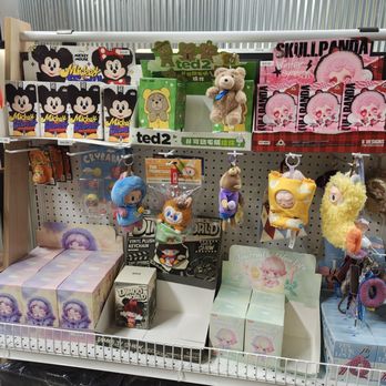 528 Entertainment - Blind boxes - Internet Cafes Near Me - Rowland Heights, California
