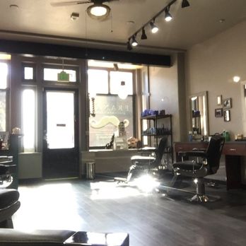Frank's Gentlemen's Salon - Barbers Near Me - Denver, Colorado
