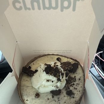 Crumbl - The Landings - Cookies and cream cheese cheesecake - Bakeries Near Me - Tucson, Arizona Crumbl - The Landings - Cookies and cream cheese cheesecake - Bakeries Near Me - Tucson, Arizona