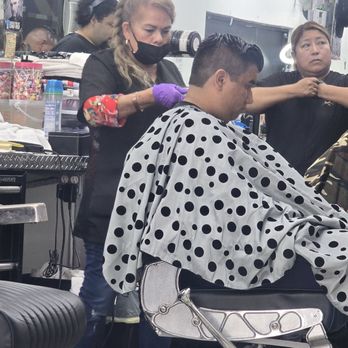 Brothers Barber Shop - This Lady Is Super Rude... - Barbers Near Me - La Puente, California Brothers Barber Shop - This Lady Is Super Rude... - Barbers Near Me - La Puente, California