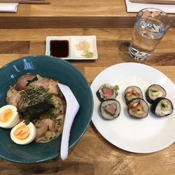 Soyokaze - Very satisfied with the noodle soup and maki.