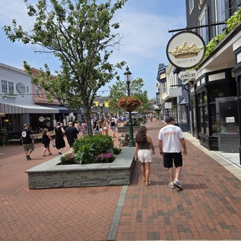 Washington Street Mall - Shopping Centers Near Me - Cape May, New Jersey Washington Street Mall - Shopping Centers Near Me - Cape May, New Jersey