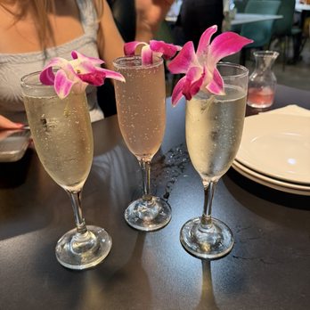 Haven Haus Cafe - Mimosas - Breakfast & Brunch Near Me - Rancho Cucamonga, California Haven Haus Cafe - Mimosas - Breakfast & Brunch Near Me - Rancho Cucamonga, California