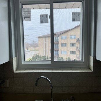 Evergreen Door & Window - Kitchen window replacement - Windows Installation Near Me - Evergreen Park, Illinois Evergreen Door & Window - Kitchen window replacement - Windows Installation Near Me - Evergreen Park, Illinois