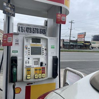 Shell - Gas Stations Near Me - Revere, Massachusetts Shell - Gas Stations Near Me - Revere, Massachusetts