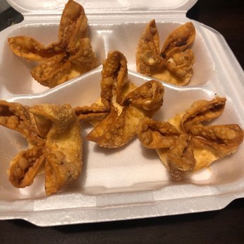Moon Wok - 104. Crab Rangoons($7.2) - Chinese Near Me - Dallas, Texas