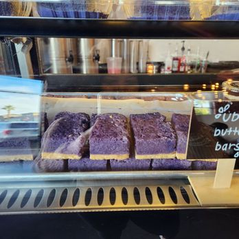 Cafe 86 - Ube butter bars - Desserts Near Me - Las Vegas, Nevada
