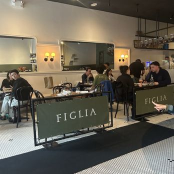 Figlia - Inside - Pizza Near Me - Queens, New York
