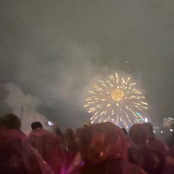 Niagara City Cruises - Fireworks and view of Canada skyline including Skylon Tower - Boat Tours Near Me - Niagara Falls, Ontario