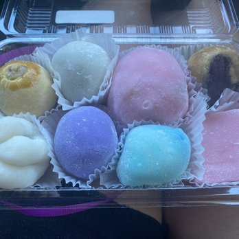 Two Ladies Kitchen - Mochis top then bottom L to R: azuma yaki, daifuku, strawberry shortcake, furusato, peanut butter, Okinawan sweet potato, butterfly, chichi - Bakeries Near Me - Hilo, Hawaii