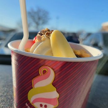 Menchie's Frozen Yogurt - Ice Cream & Frozen Yogurt Near Me - Palmdale, California