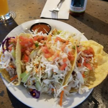 Sunriver Brewing Co - Sunriver Pub - Chicken and pulled pork tacos - Brewpubs Near Me - Sunriver, Oregon Sunriver Brewing Co - Sunriver Pub - Chicken and pulled pork tacos - Brewpubs Near Me - Sunriver, Oregon