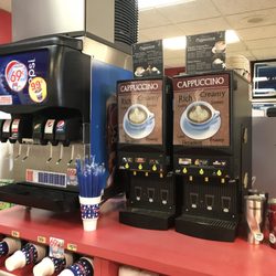 Shell - Fountain drinks and cappuccino, hot chocolate machine