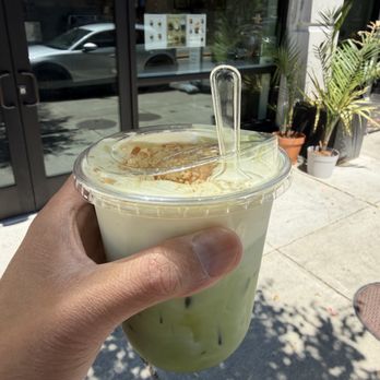 Fresh Cups - Banana pudding matcha latte - Coffee & Tea Near Me - Bothell, Washington