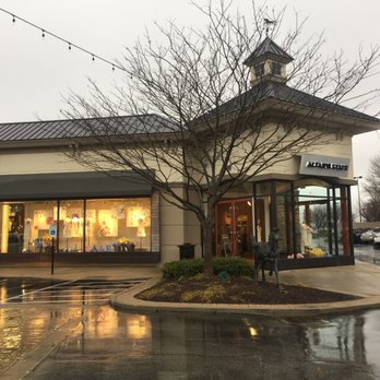 Altar'd State - Altar'd state store from the outside - Women's Clothing Near Me - Lexington, Kentucky
