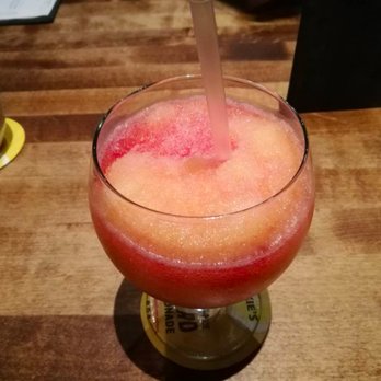 Moxies Lethbridge Restaurant - Canadian (New) Near Me - Lethbridge, Alberta