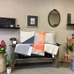 DJ's Gift and Garden Boutique