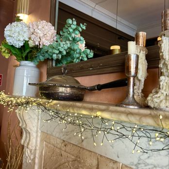 Di Luca - Italian Near Me - Dublin, D