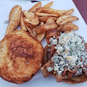 Trail Break at Schroon Lake - North Country Classic with Blue Cheese - American Near Me - Schroon Lake, New York Trail Break at Schroon Lake - North Country Classic with Blue Cheese - American Near Me - Schroon Lake, New York