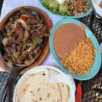 Matt's El Rancho - Steak fajitas for 2...more like for 4! - Mexican Near Me - Austin, Texas Matt's El Rancho - Steak fajitas for 2...more like for 4! - Mexican Near Me - Austin, Texas