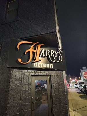 Harry's Detroit Bar & Grill by null
